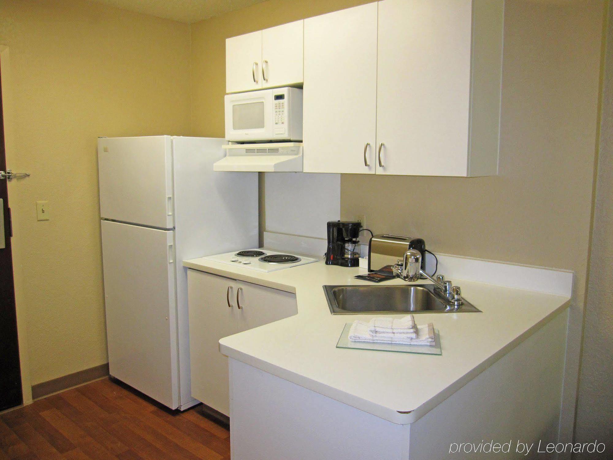 Extended America - - North Hotel 2*